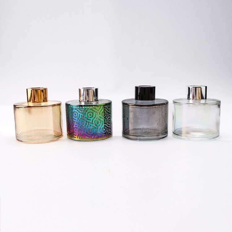 Vintage European glass perfume bottle Cosmetic Packaging Manufacturers