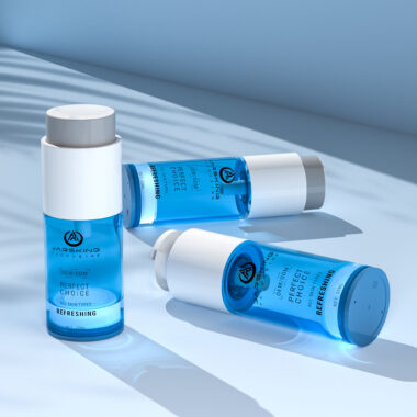 Bulk plastic airless packaging for skincare creams and serums