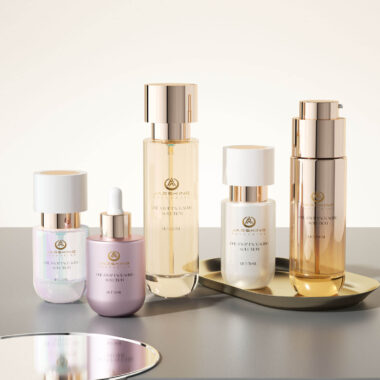 Essence oil and lotion cosmetic bottle packaging wholesale