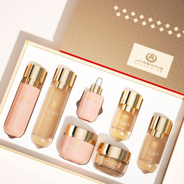 Essence oil and lotion cosmetic bottle packaging wholesale