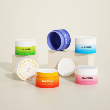 Luxury colorful plastic cosmetic jar with logo manufacturer