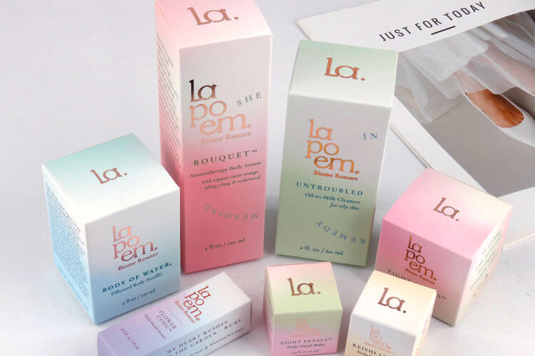 Custom recyclable cosmetic packaging box bulk supply (4) Full-color recyclable cosmetic packaging box with logo