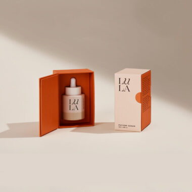 Eco-friendly cosmetic packaging box factory direct supply