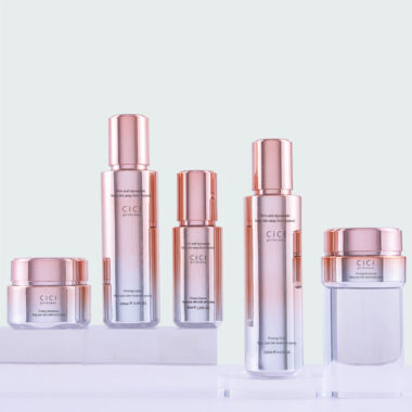 New design luxury glass skincare cosmetic bottle factory