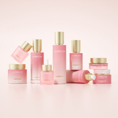 New design luxury glass skincare cosmetic bottle factory