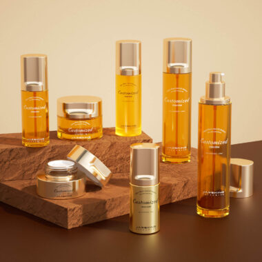 Luxury glass skincare cosmetic bottle manufacturer